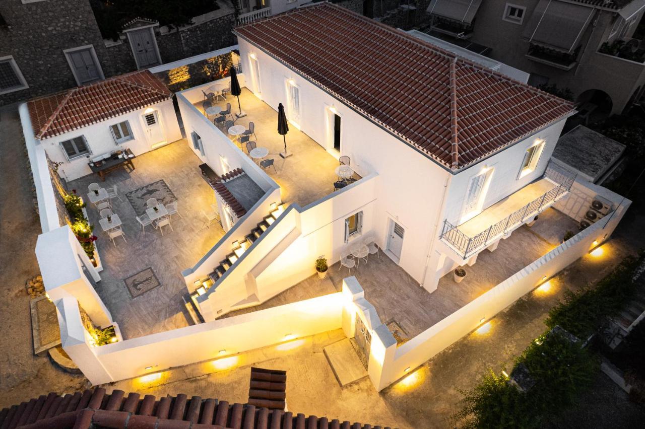 Hotel Lumiere Spetses Exterior foto