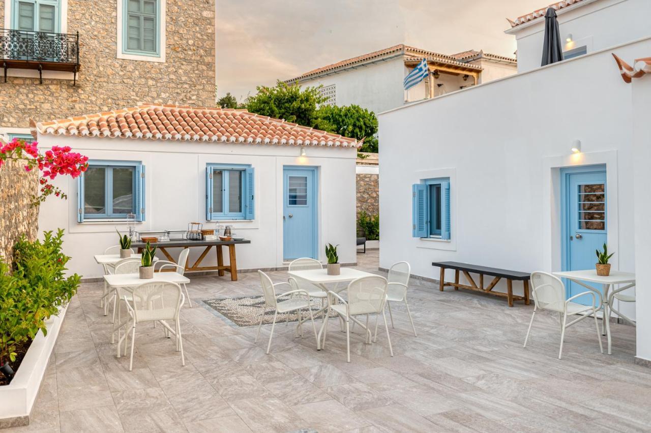 Hotel Lumiere Spetses Exterior foto